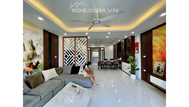 Tôi  chính chủ cần mua nhà to hơn nên  bán nhà Nguyễn Lương Bằng 33m2,  3,6 tỷ , trăm mét ra  mặt  phố
